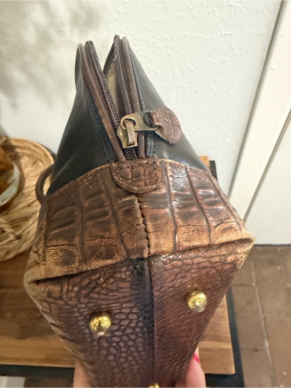 Vintage Brahmin Black Leather Dome Satchel with Croc Trim - Picture 12 of 12